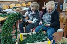 21.11.2024 Adventkranzbinden